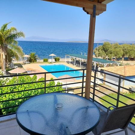 Hotel Iria Beach Bagian luar foto